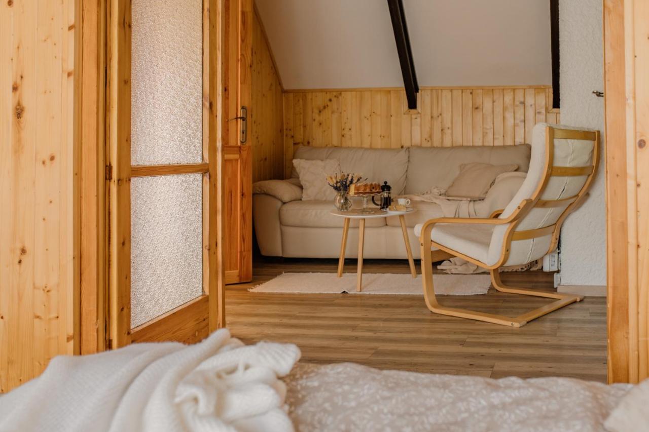 Lodge Mineral