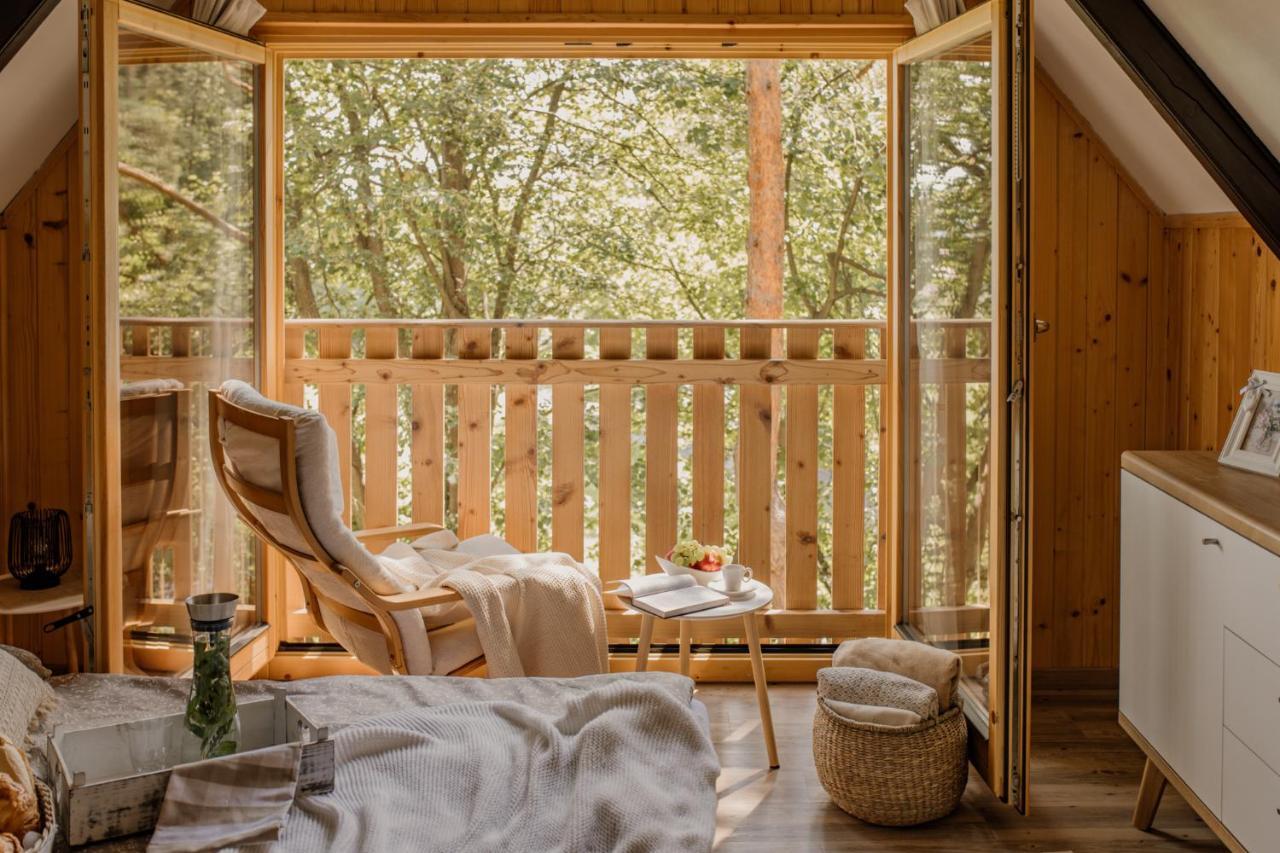 Lodge Mineral