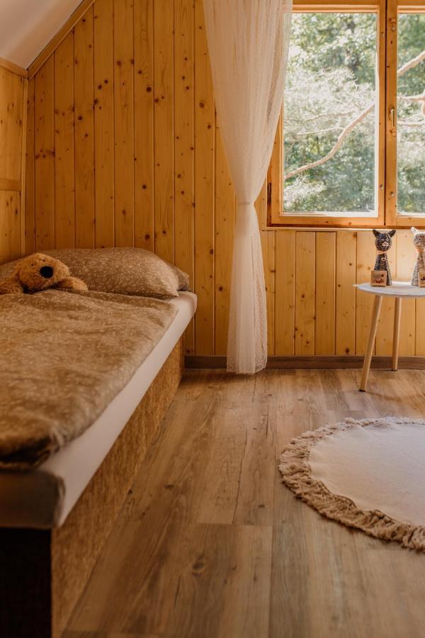 Mineral Lodge