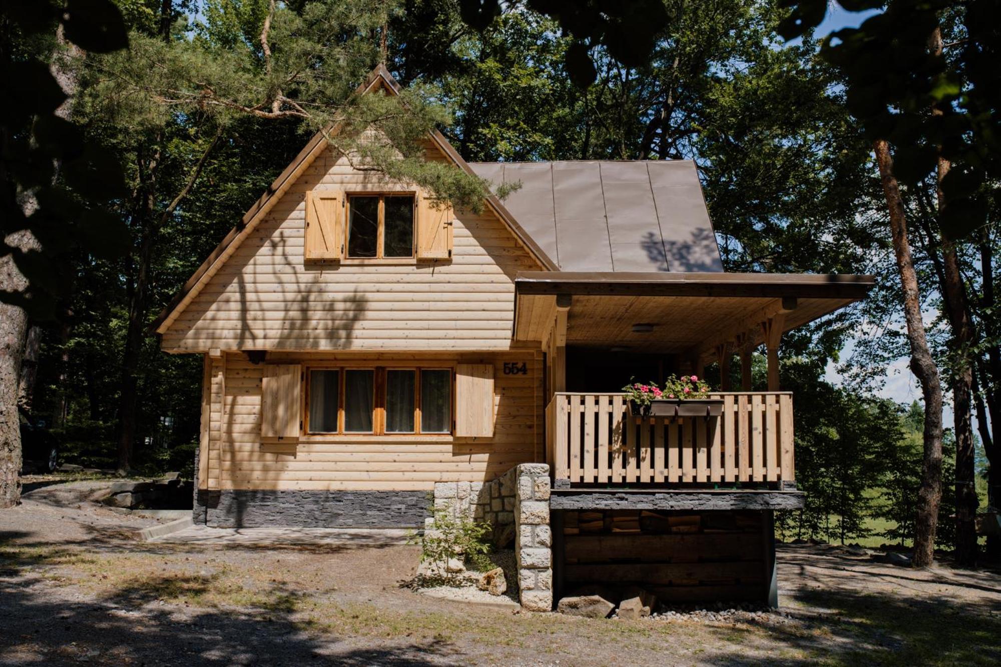 Mineral Lodge